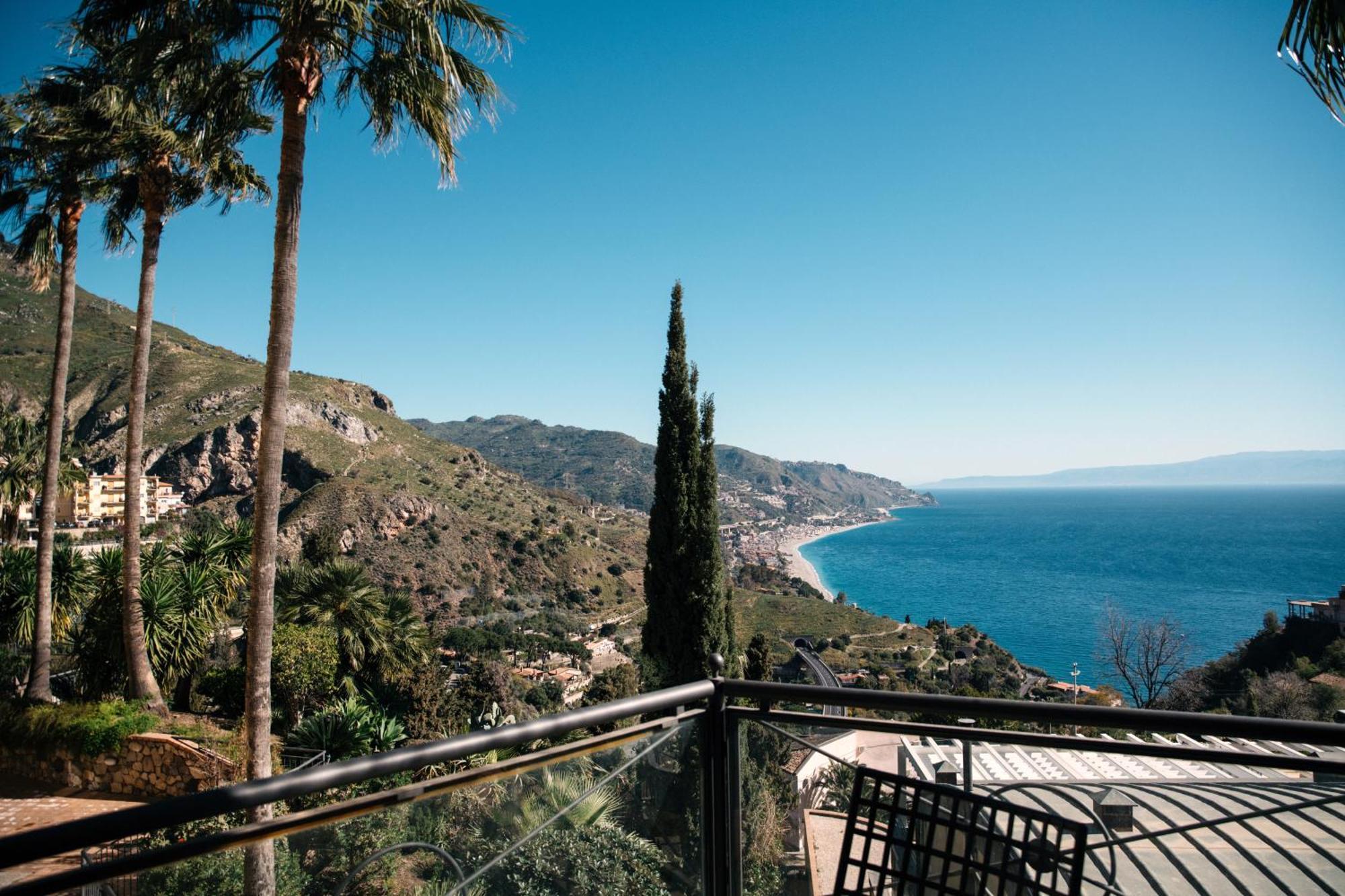Bayview Apartment - Taormina Holidays Bagian luar foto